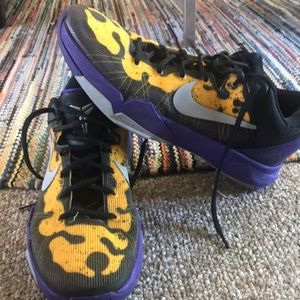 Kobe Bryant LA Lakers Nike’s